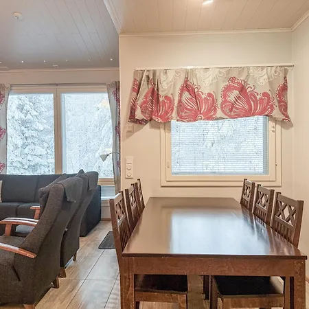 Kotomaenty 2, Luonnonrauhaa Rukalla - Sauna, Wifi, Sisaeltaeae Siivouksen アパート *