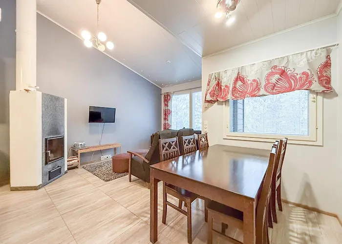 Kotomaenty 2, Luonnonrauhaa Rukalla - Sauna, Wifi, Sisaeltaeae Siivouksen クーサモ