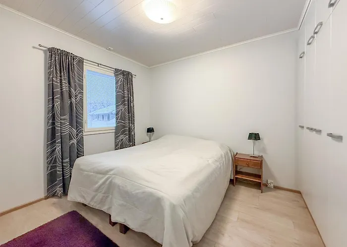 Kotomaenty 2, Luonnonrauhaa Rukalla - Sauna, Wifi, Sisaeltaeae Siivouksen